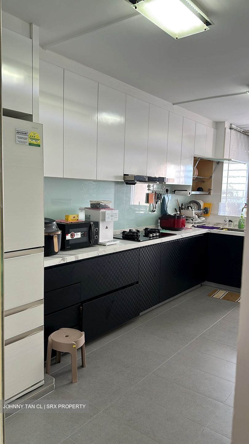 Jurong West Street 42 (Jurong West),  #634679751